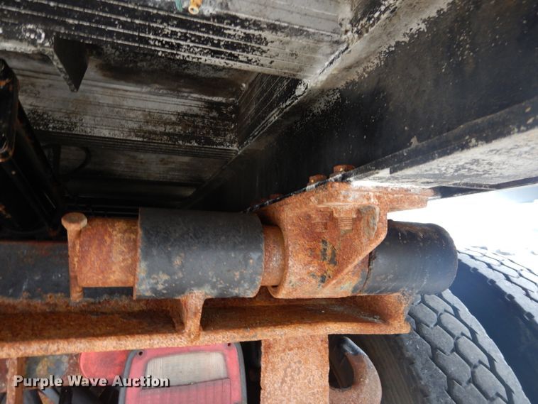 image for item GB9826 2007 Mack CV713  dump truck