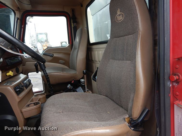 image for item GB9826 2007 Mack CV713  dump truck