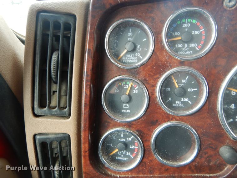 image for item GB9826 2007 Mack CV713  dump truck