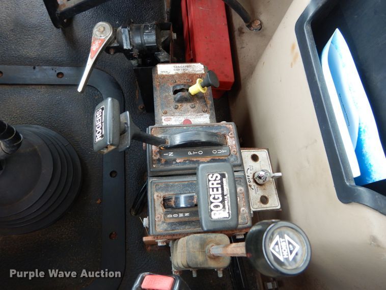 image for item GB9826 2007 Mack CV713  dump truck