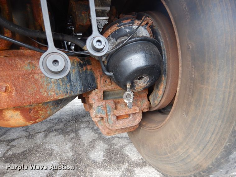 image for item GB9826 2007 Mack CV713  dump truck