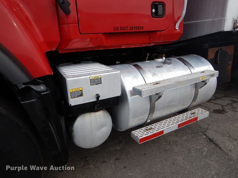 image for item GB9826 2007 Mack CV713  dump truck