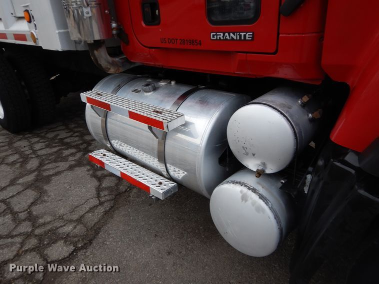 image for item GB9826 2007 Mack CV713  dump truck