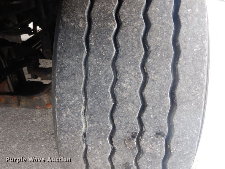 image for item GB9826 2007 Mack CV713  dump truck