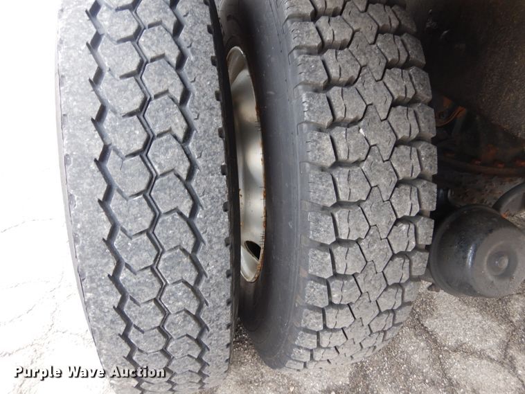 image for item GB9826 2007 Mack CV713  dump truck