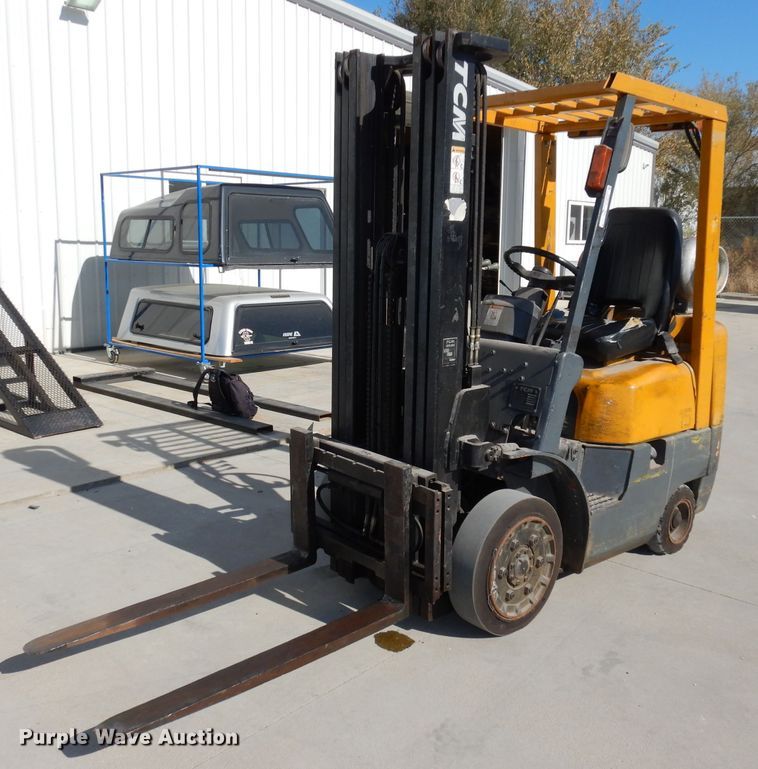 image for item GJ9600 TCM FCG15F9  forklift