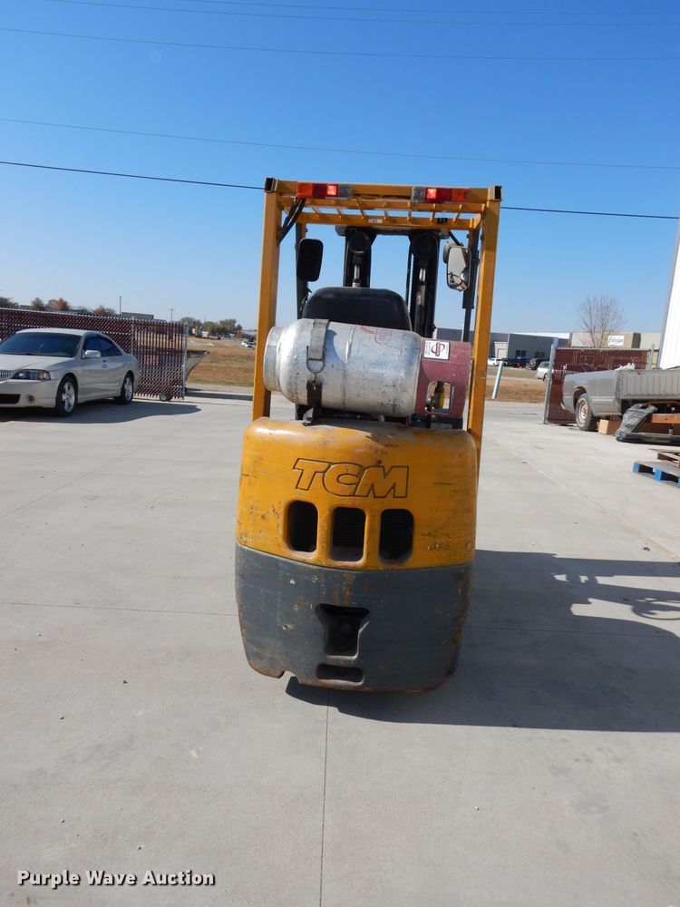 image for item GJ9600 TCM FCG15F9  forklift