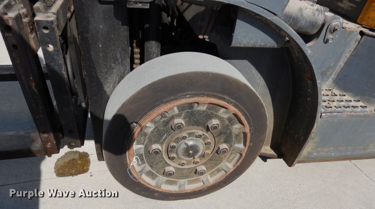 image for item GJ9600 TCM FCG15F9  forklift