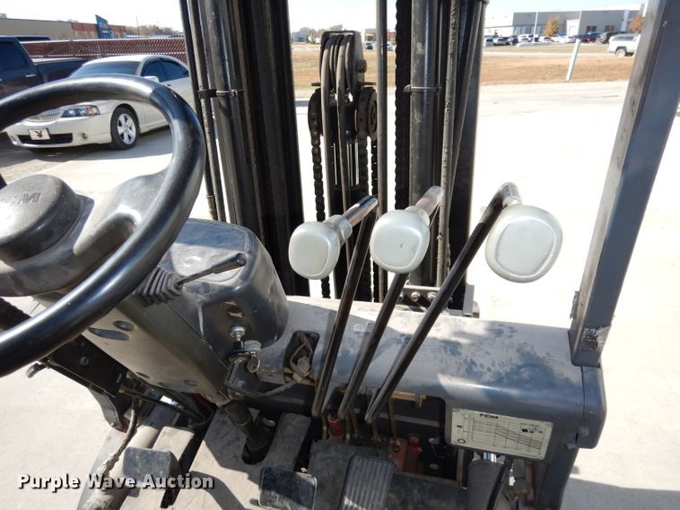 image for item GJ9600 TCM FCG15F9  forklift