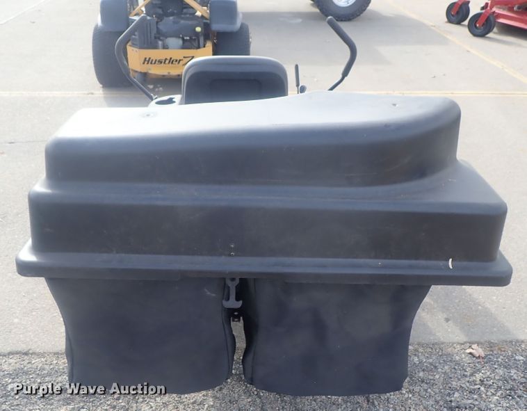 image for item GN9190 Toro Time Cutter SS3200  ZTR lawn mower