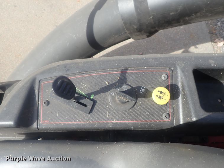 image for item GN9190 Toro Time Cutter SS3200  ZTR lawn mower