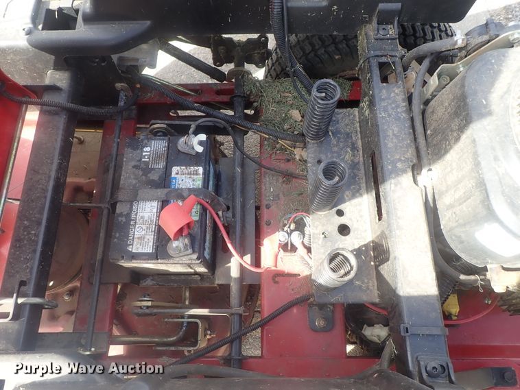 image for item GN9190 Toro Time Cutter SS3200  ZTR lawn mower