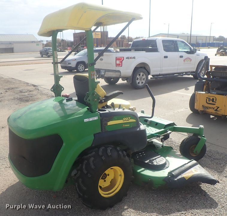 image for item GN9191 John Deere 997 ZTrak  ZTR lawn mower