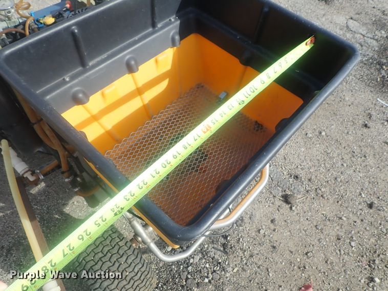 image for item GN9193 Cub Cadet spreader