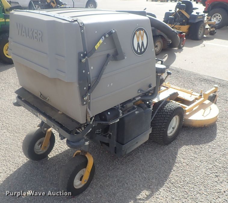 image for item GN9194 Walker T25i  ZTR lawn mower