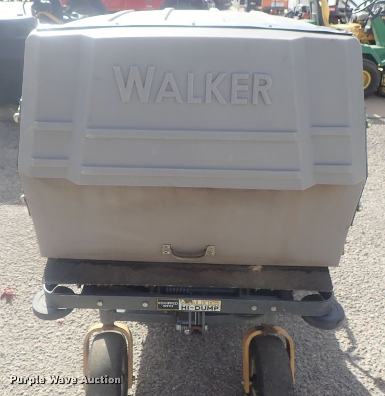 image for item GN9194 Walker T25i  ZTR lawn mower