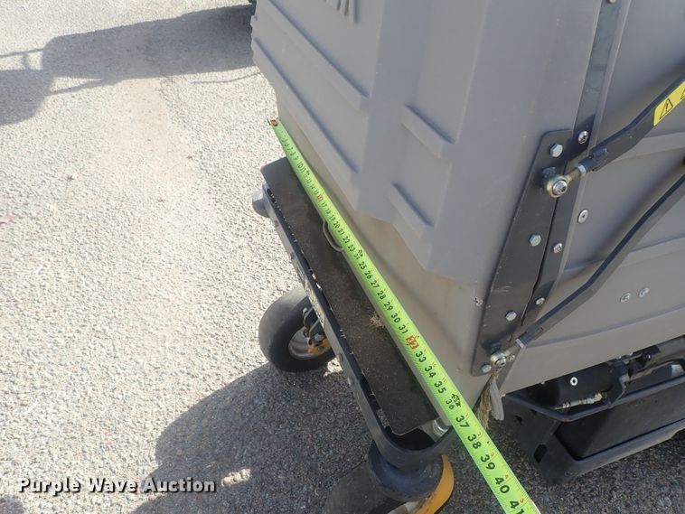 image for item GN9194 Walker T25i  ZTR lawn mower