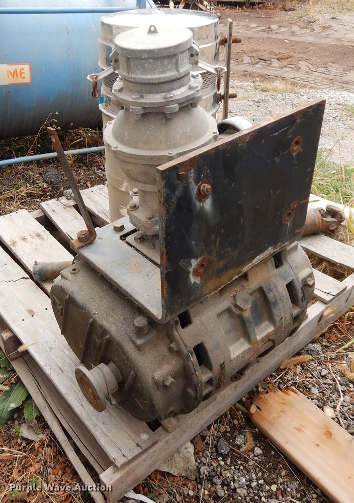 image for item GR9971 Tuthill T850-SLS cement blower