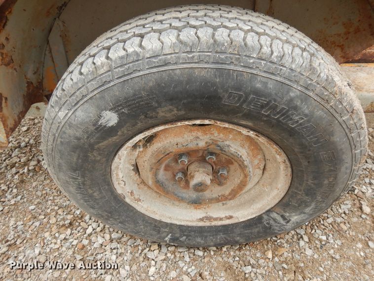 image for item GR9975 Cement blower