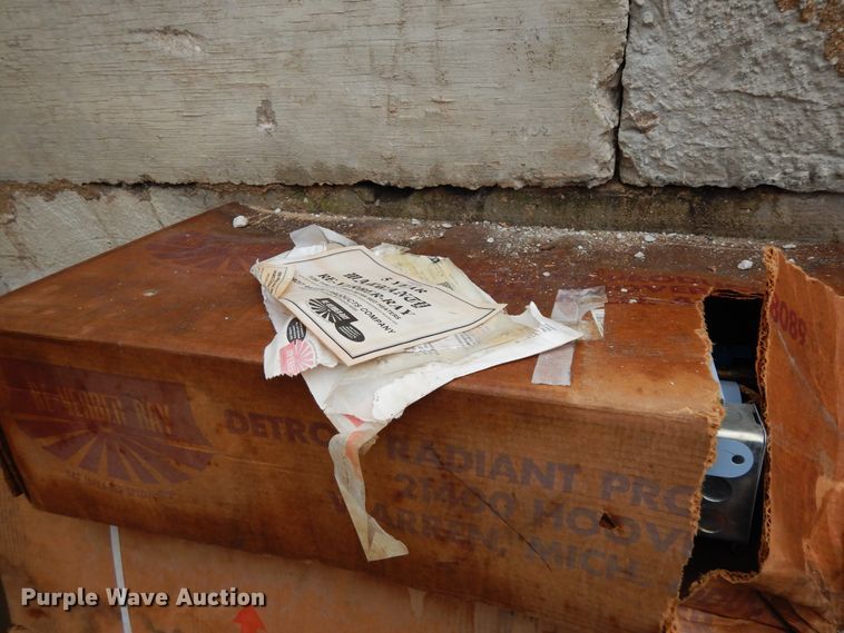 image for item GR9978 Re-Verber-Ray DTHS-40-100-NAT infrared heater