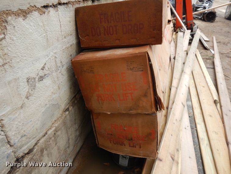 image for item GR9979 Re-Verber-Ray DTHS-40-100-NAT infrared heater