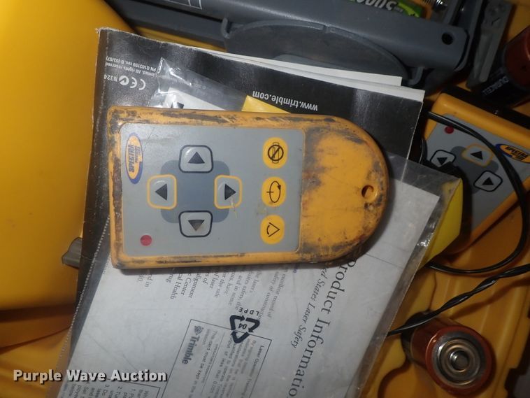 image for item GX9608 Trimble Spectra HV401 laser level