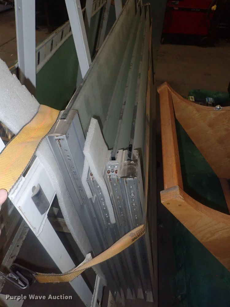 image for item GX9613 (8) glass doors