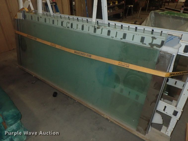 image for item GX9613 (8) glass doors