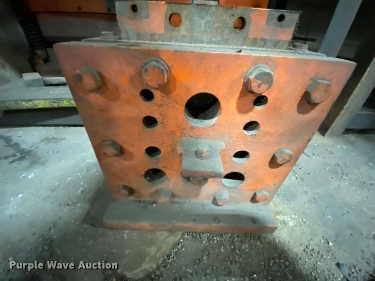 image for item HA9738 Scotchman 12012 iron worker