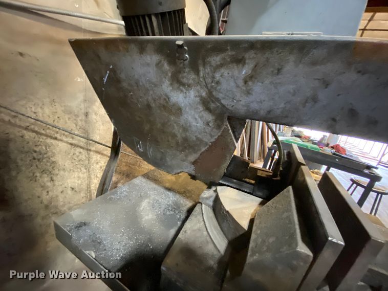 image for item HA9741 Shark 320SX horizontal bandsaw