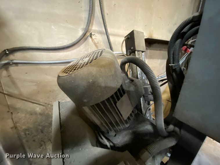 image for item HA9741 Shark 320SX horizontal bandsaw