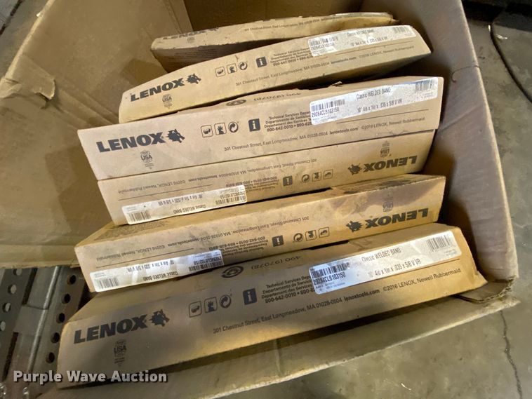 image for item HA9741 Shark 320SX horizontal bandsaw