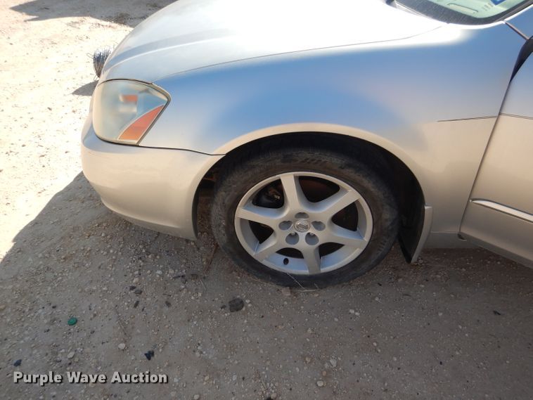 image for item HC9096 2003 Nissan Altima 3.5 SE