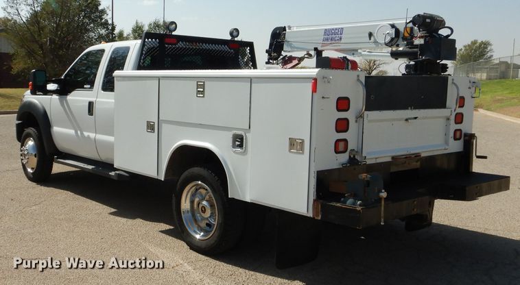 image for item HC9134 2013 Ford F450 Super Duty  utility truck with crane