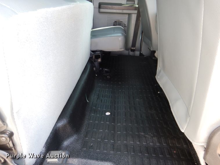 image for item HC9134 2013 Ford F450 Super Duty  utility truck with crane