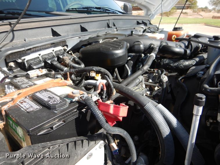 image for item HC9134 2013 Ford F450 Super Duty  utility truck with crane