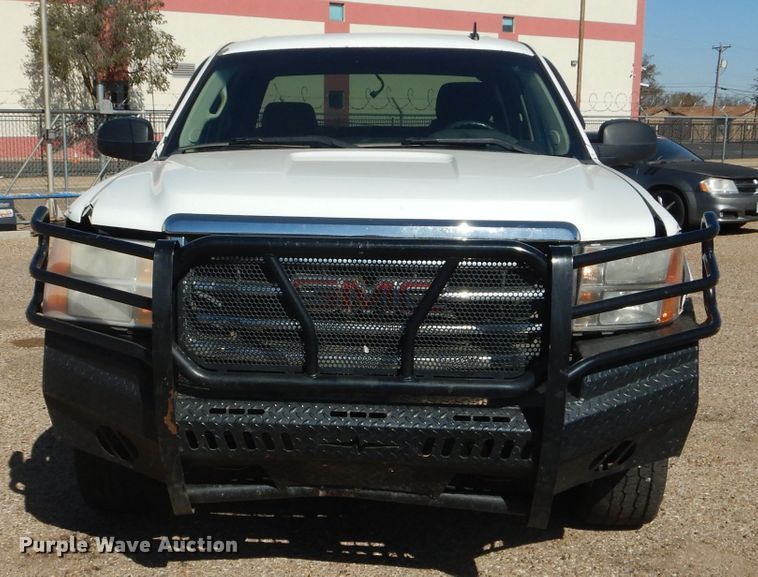 image for item HC9137 2013 GMC Sierra 1500  Crew Cab pickup truck