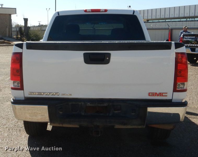 image for item HC9137 2013 GMC Sierra 1500  Crew Cab pickup truck