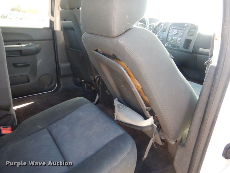 image for item HC9137 2013 GMC Sierra 1500  Crew Cab pickup truck