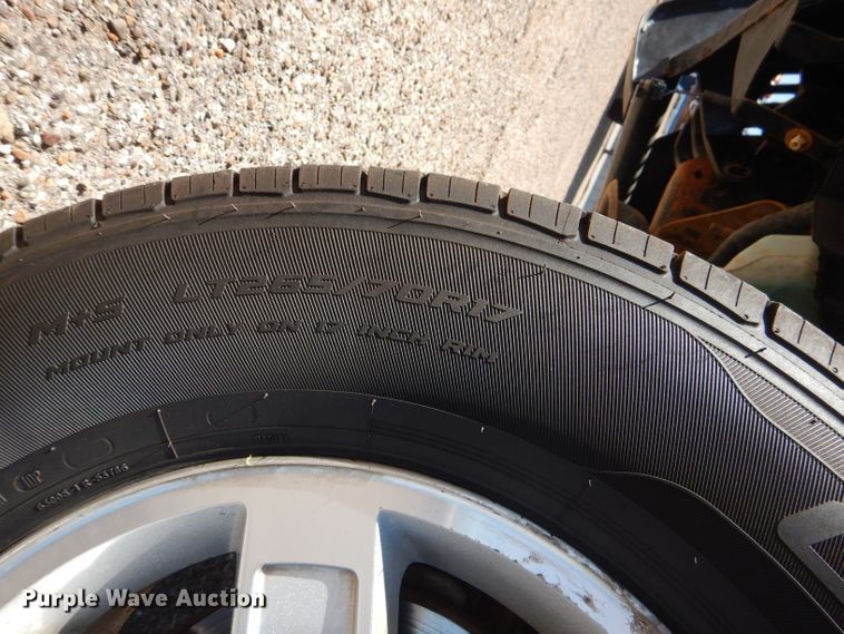 image for item HC9137 2013 GMC Sierra 1500  Crew Cab pickup truck