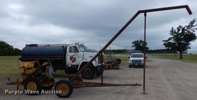 image for item HC9663 Barnes pump