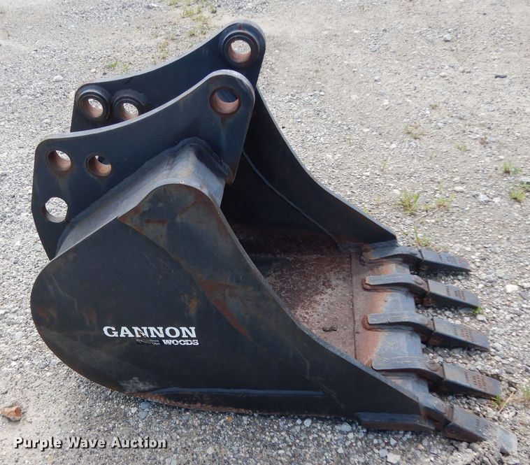 image for item HC9673 Woods 100671124P backhoe bucket