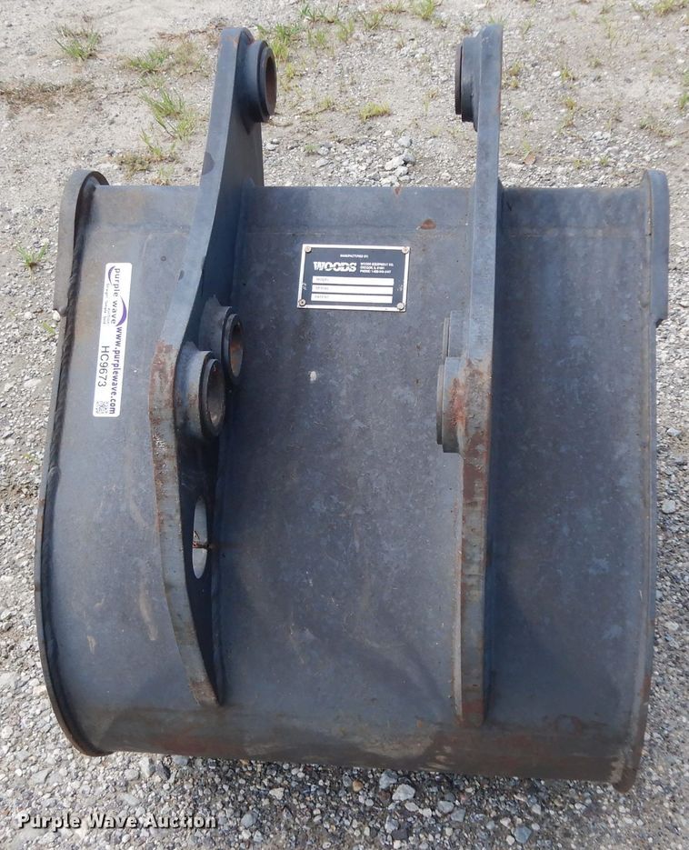 image for item HC9673 Woods 100671124P backhoe bucket
