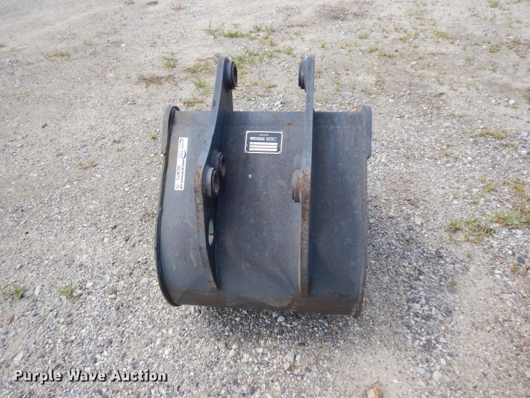 image for item HC9673 Woods 100671124P backhoe bucket