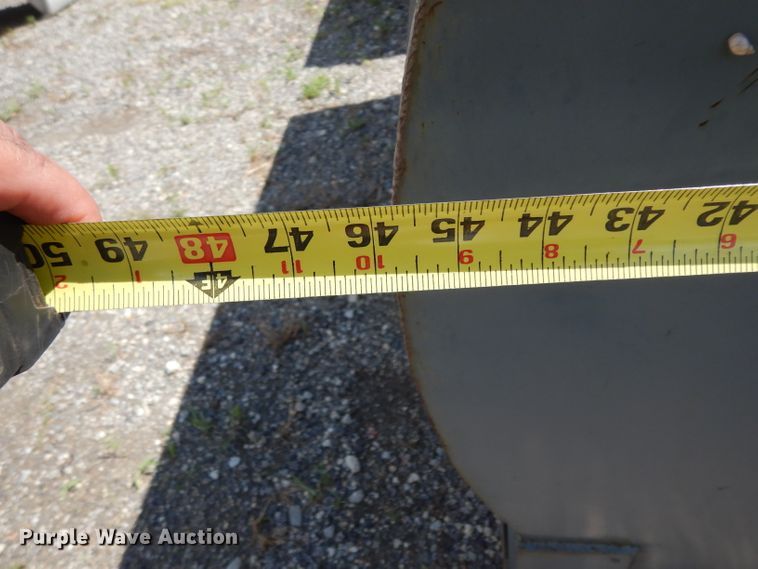 image for item HC9675 (2) fuel tanks