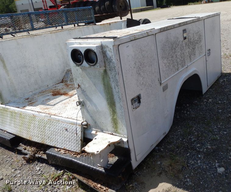 image for item HC9676 (2) pickup truck beds