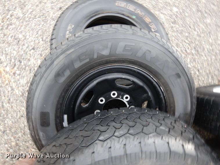 image for item HC9677 Approximately 58 tires