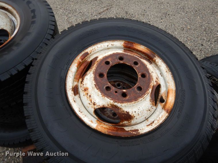 image for item HC9677 Approximately 58 tires