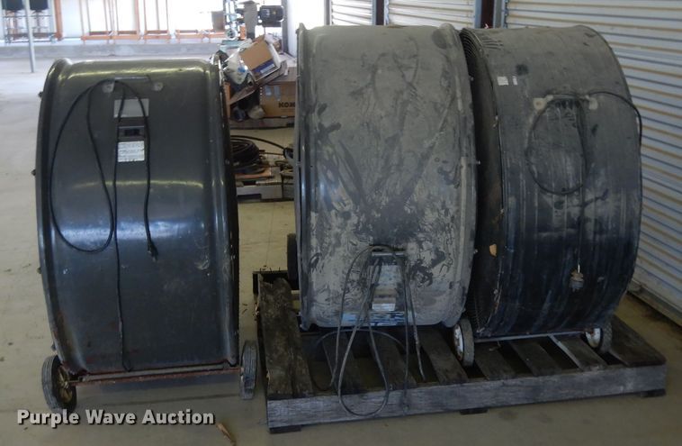 image for item HC9686 (3) fans