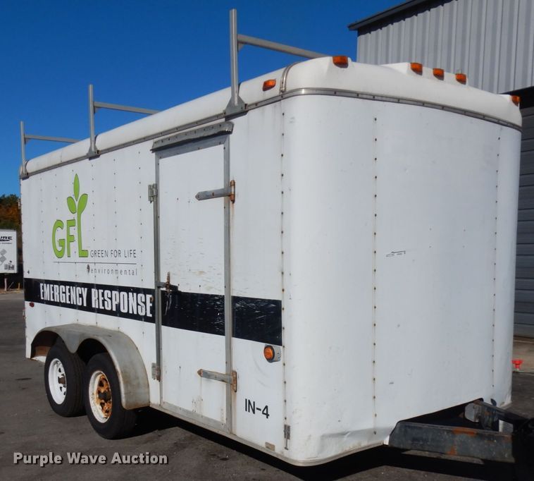 image for item HD9080 1995 Wells Cargo enclosed cargo trailer